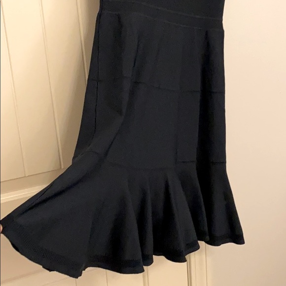 BNWT gorgeous, wear anywhere DvF navy dress! - Picture 4 of 6